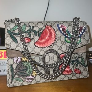 Gucci purse